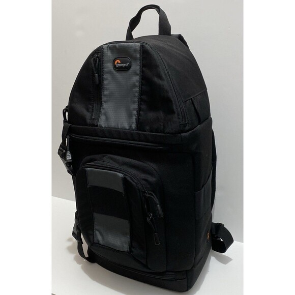 Lowepro Slingshot 202 AW DSLR Camera Sling Bag Backpack Black All Weather - Picture 3 of 15